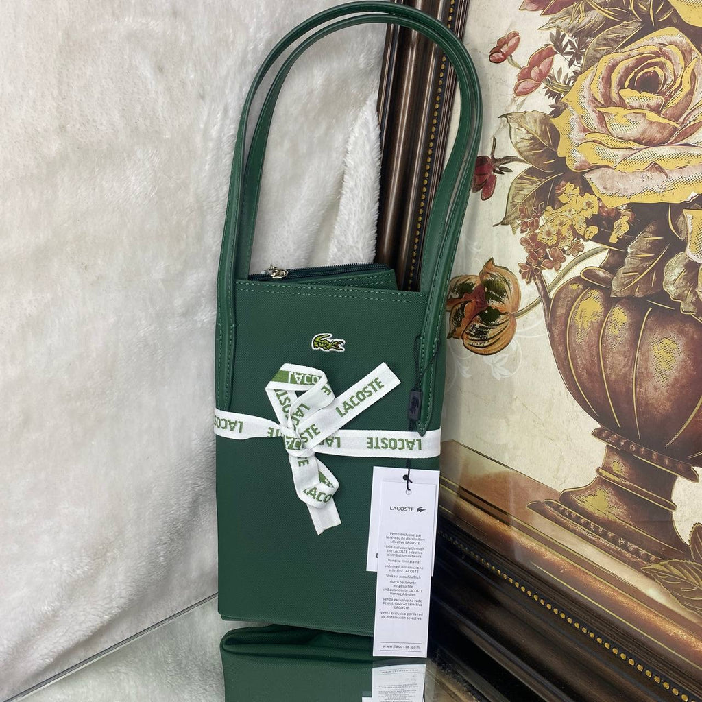 Sac Lacoste