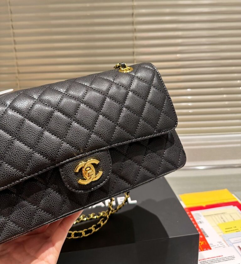 Chanel Classique Caviar